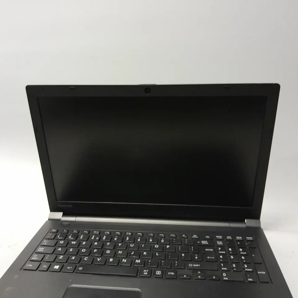 TOSHIBA SATELLITE PRO R50-B	15 INCH I3-4005U 1.70GHZ