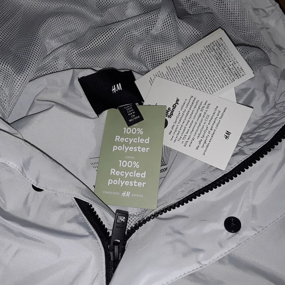 H&M OFF WHITE WATER REPELLENT JACKET - EUR M