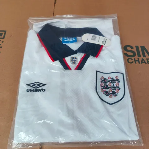 RETRO ENGLAND FOOTBALL SHIRT – UMBRO, WHITE, UK XL 