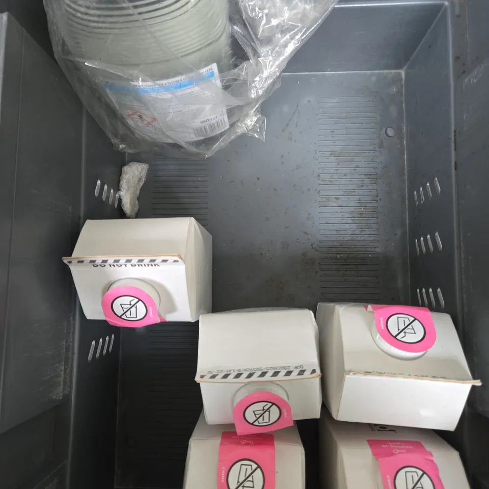 APPROXIMATELY 10 HOUSEHOLD ITEMS TO INCLUDE PRIMER, TEA OIL, WASHING UP LIQUID ETC - COLLECTION ONLY  