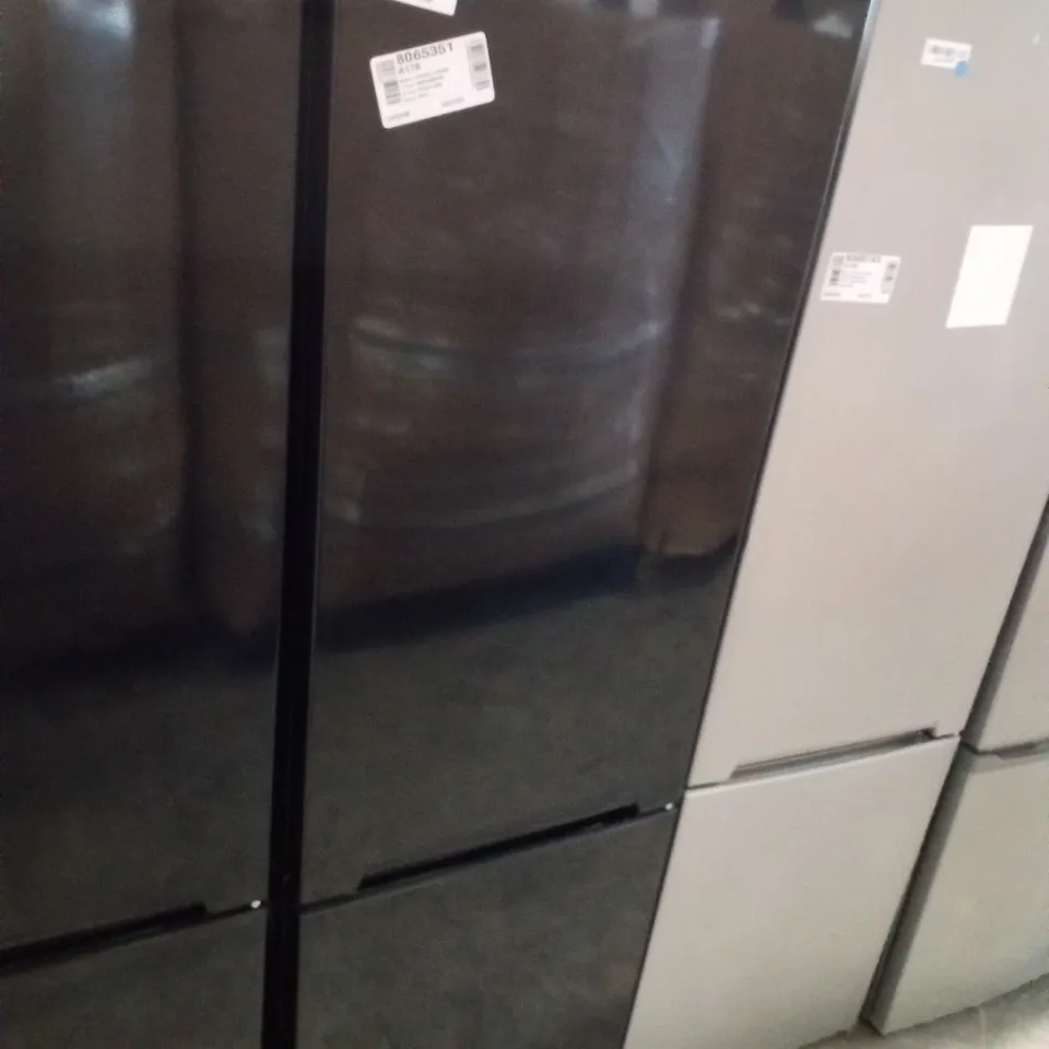 RUSSELL HOBBS FREESTANDING FRIDGE FREEZER BLACK - UNPROCESSED RAW RETURN