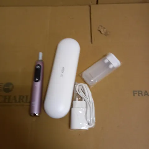 ORAL-B IO9 ELECTRIC TOOTHBRUSH