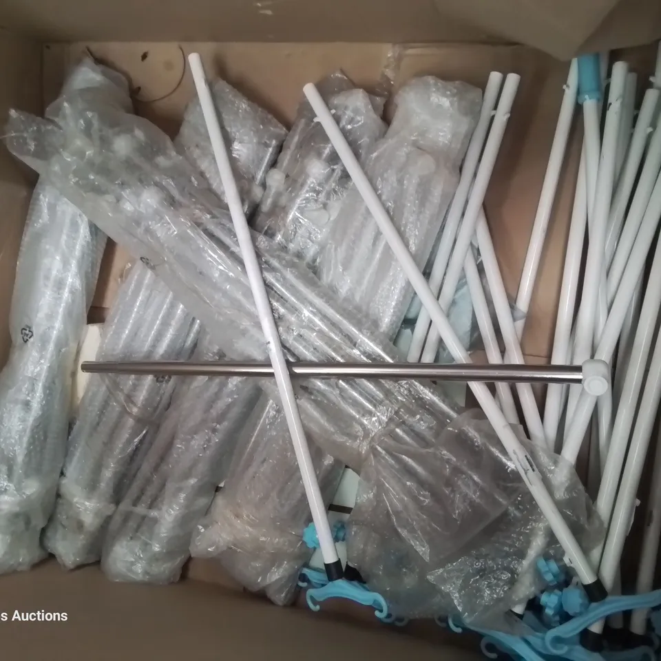 PALLET OF STAND PARTS CHROME & WHITE METAL