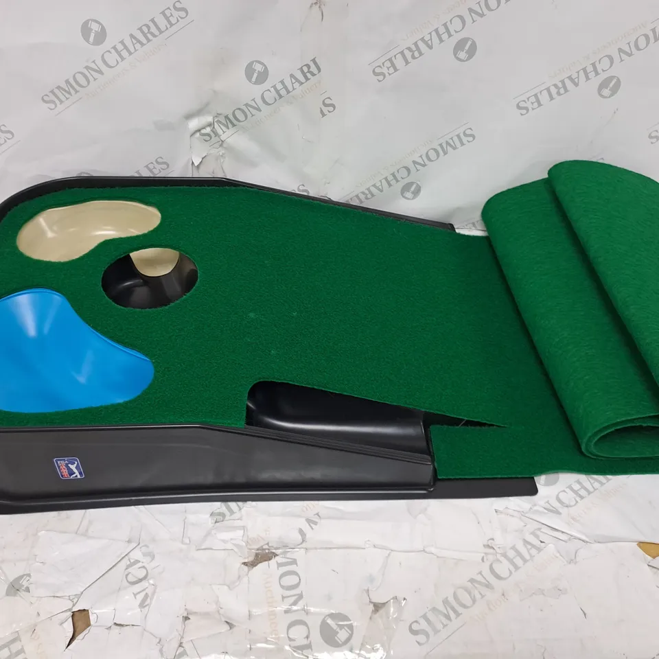 PGA TOUR INDOOR & OUTDOOR PUTTING MAT RRP £40
