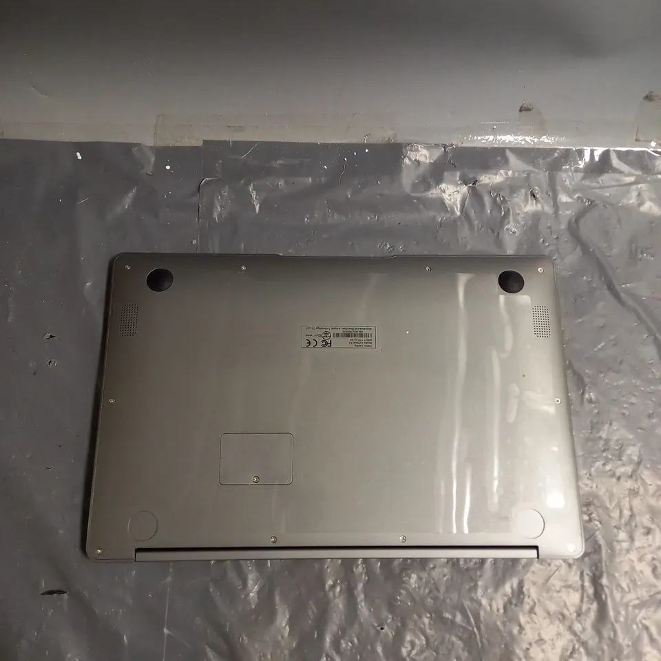 JUMPER EZBOOK X3 LAPTOP IN SILVER