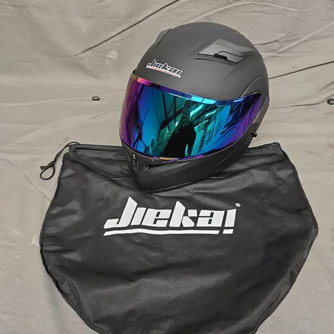 BAGGED JIEKEN MOTORBIKE HELMET JK-902 DOT ECE - COLLECTION ONLY