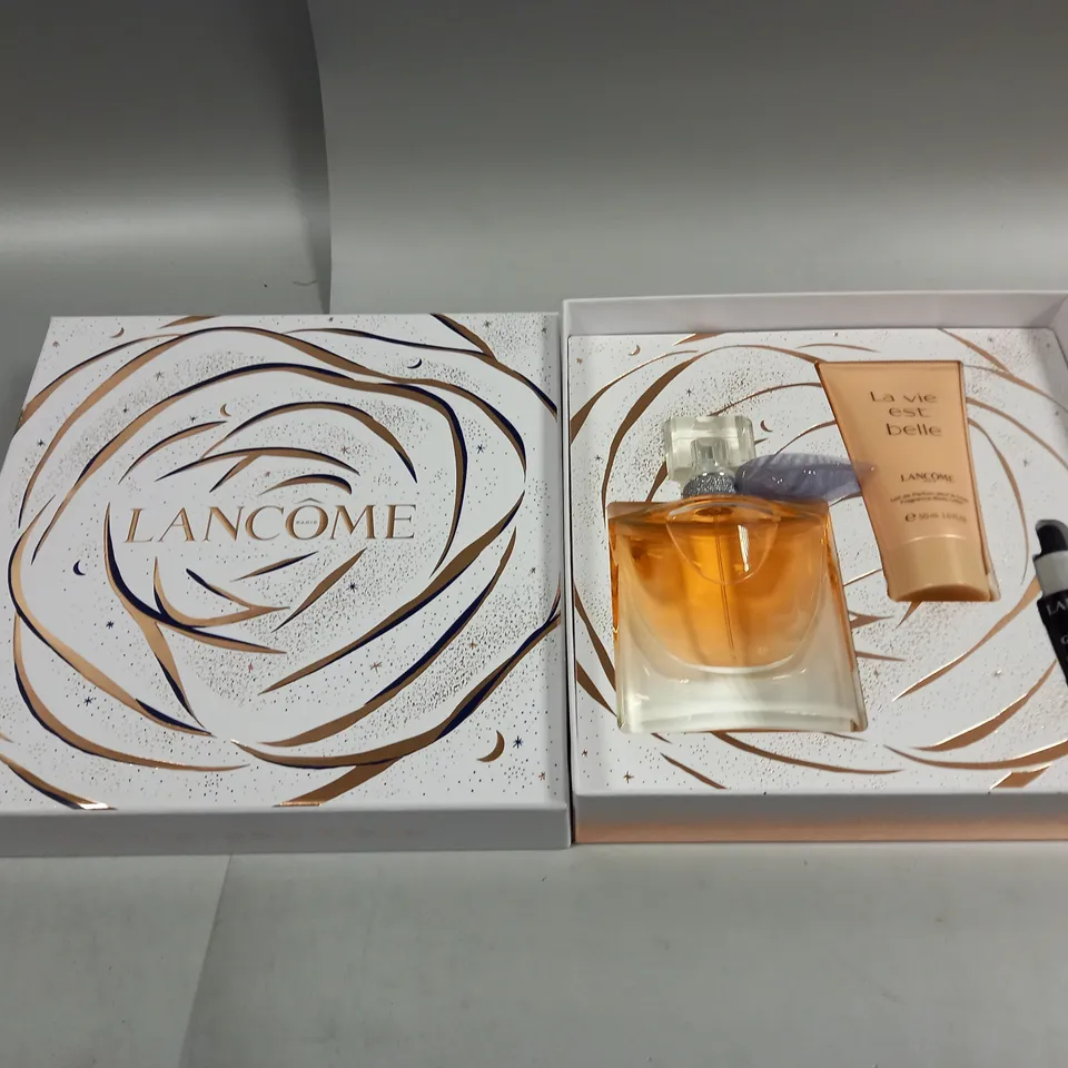 LANCOME LAVIE EST BELLE BOXED SET 