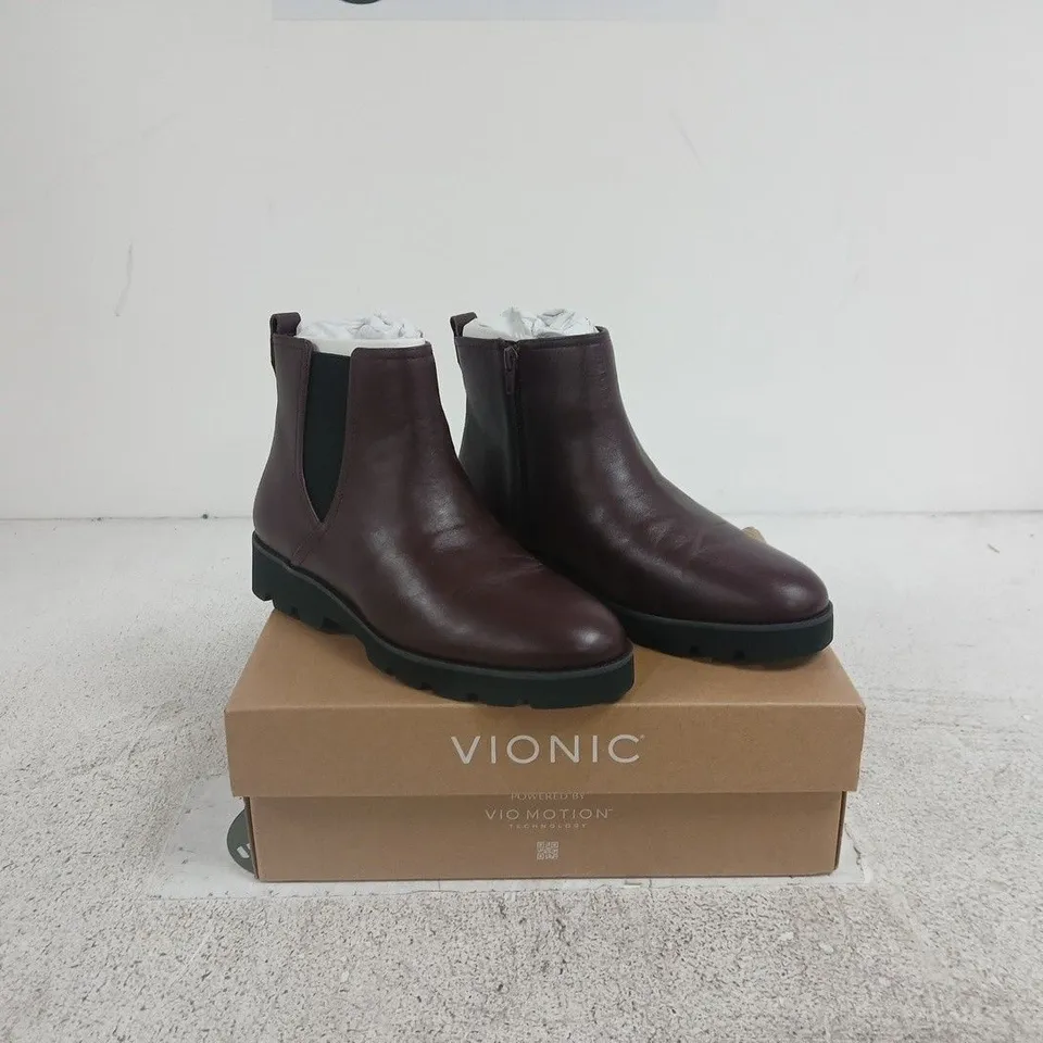 VIONIC LEATHER ANKLE BOOTS – UK 5.5 (US 7.5), BROWN/BURGUNDY, WOMEN'S