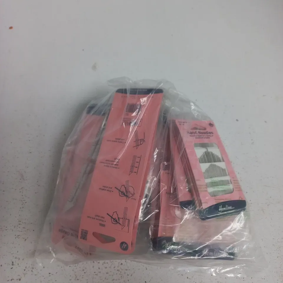 BAG OF APPROXIMATELY 25 HEMLINE ASSORTED SEWING ITEMS 