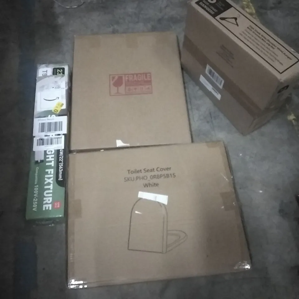 PALLET OF HOUSEHOLD ITEMS TO INCLUDE LIGHT FIXTURE, WIDE SHOULDER WOOD HANGARS, MIRROR, TOILET SEAT COVER AND OTHER ASSORTED ITEMS...