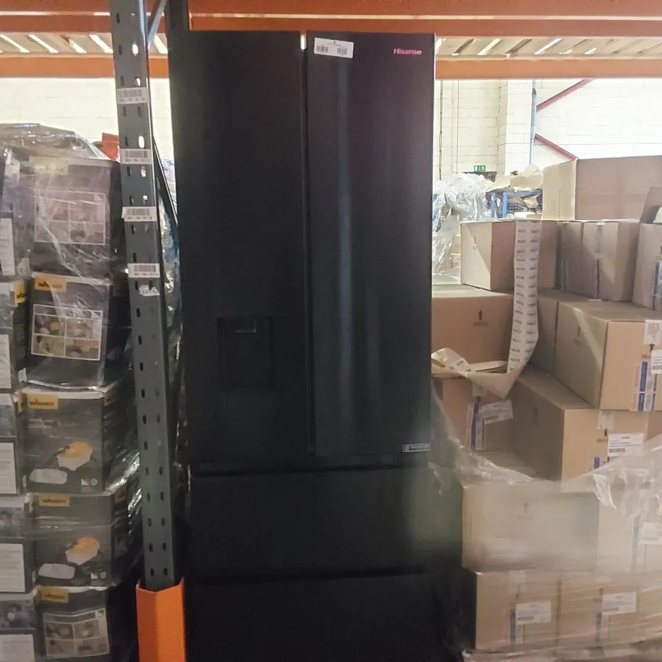 HISENSE PUREFLAT RF632N4WFE AMERICAN STYLE FRIDGE FREEZER - BLACK WITH WATER DISPENSER 