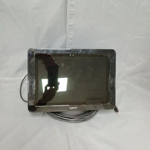 LOGITECH ROTATING TABLET