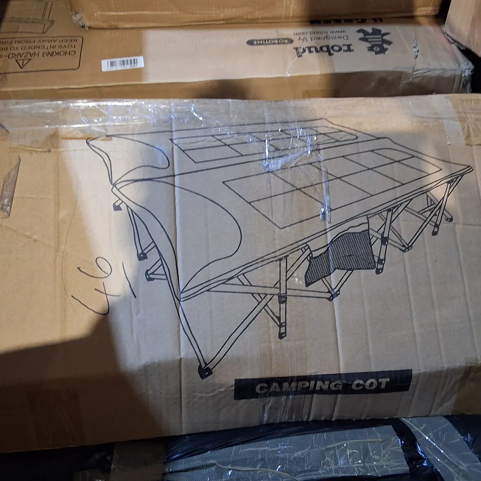 PALLET OF ASSORTED HOUSEHOLD ITEMS TO INCLUDE CAMPING COT, PLAY KITCHEN AND METAL STORAGE UNIT