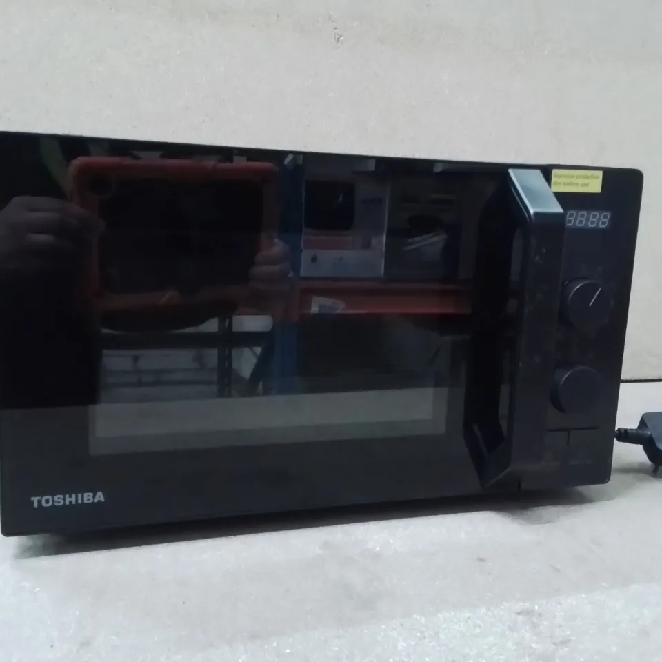 TOSHIBA MICROWAVE 