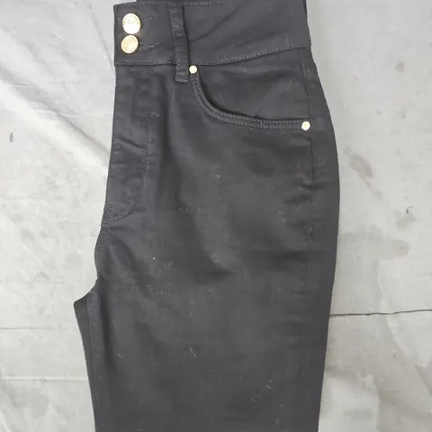 HOLLAND COOPER JEANS IN BLACK SIZE 10L