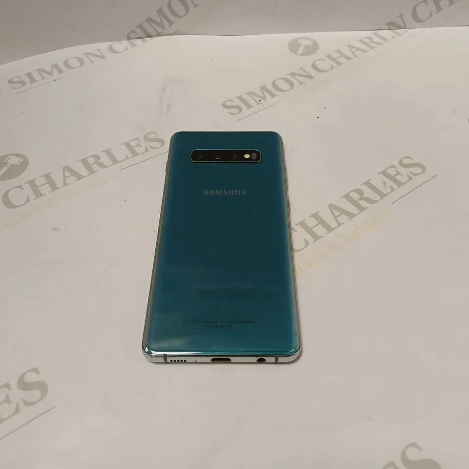 SAMSUNG GALAXY S10+ SMARTPHONE 