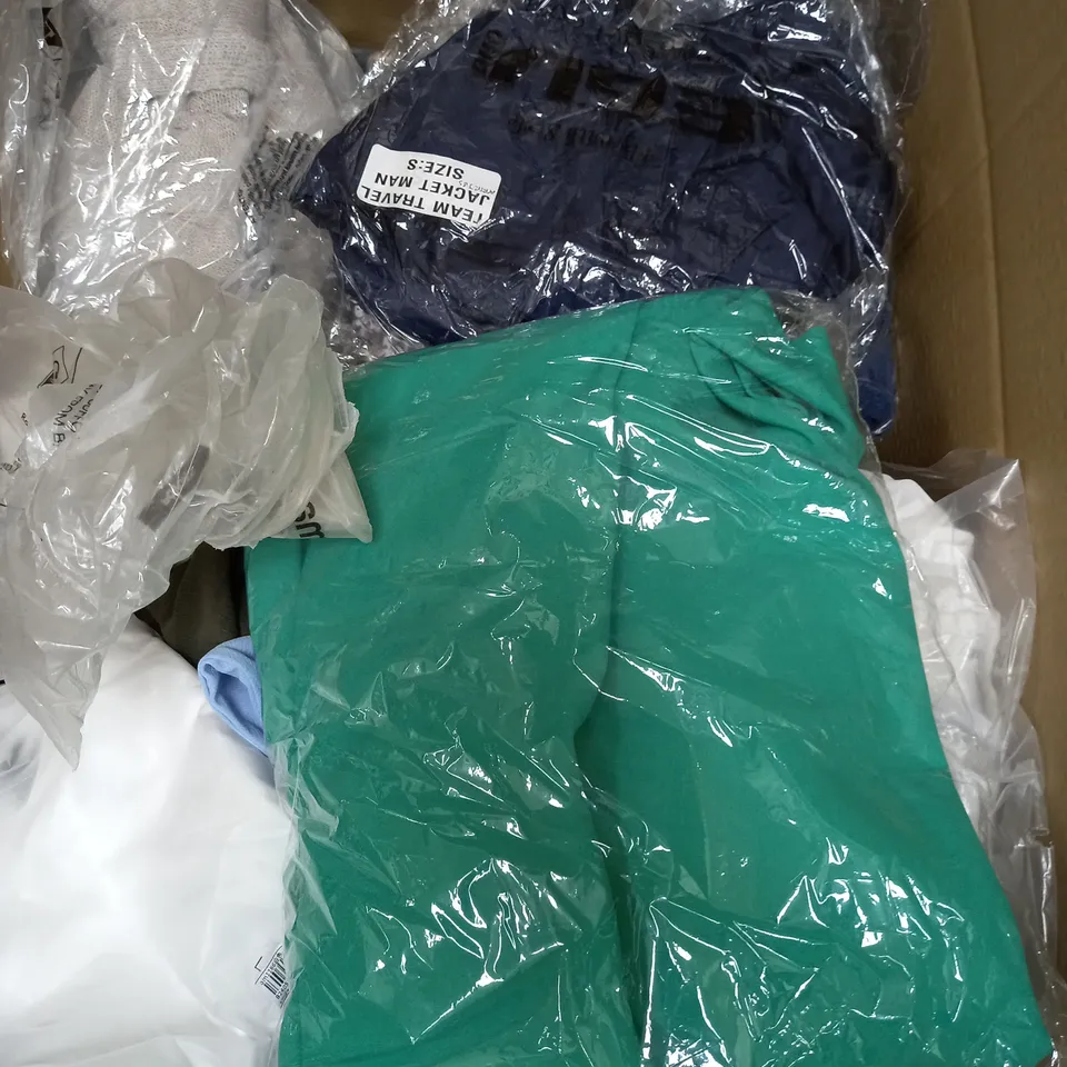 BOX OF APPROXIMATELY 22 ASSORTED CLOTHING ITEMS TO INCLUDE - TOP , JUMPER , DRESS ETC
