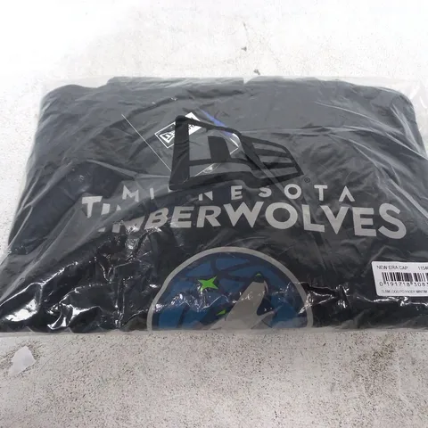 NEW ERA TIMBERWOLVES HOODIE – BLACK, SIZE S