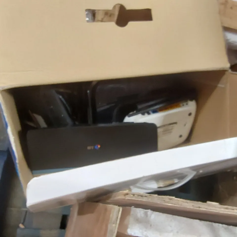 PALLET CONTAINING ASSORTED ITEMS INCLUDING: CABLES, WIRELESS ROUTERS ECT
