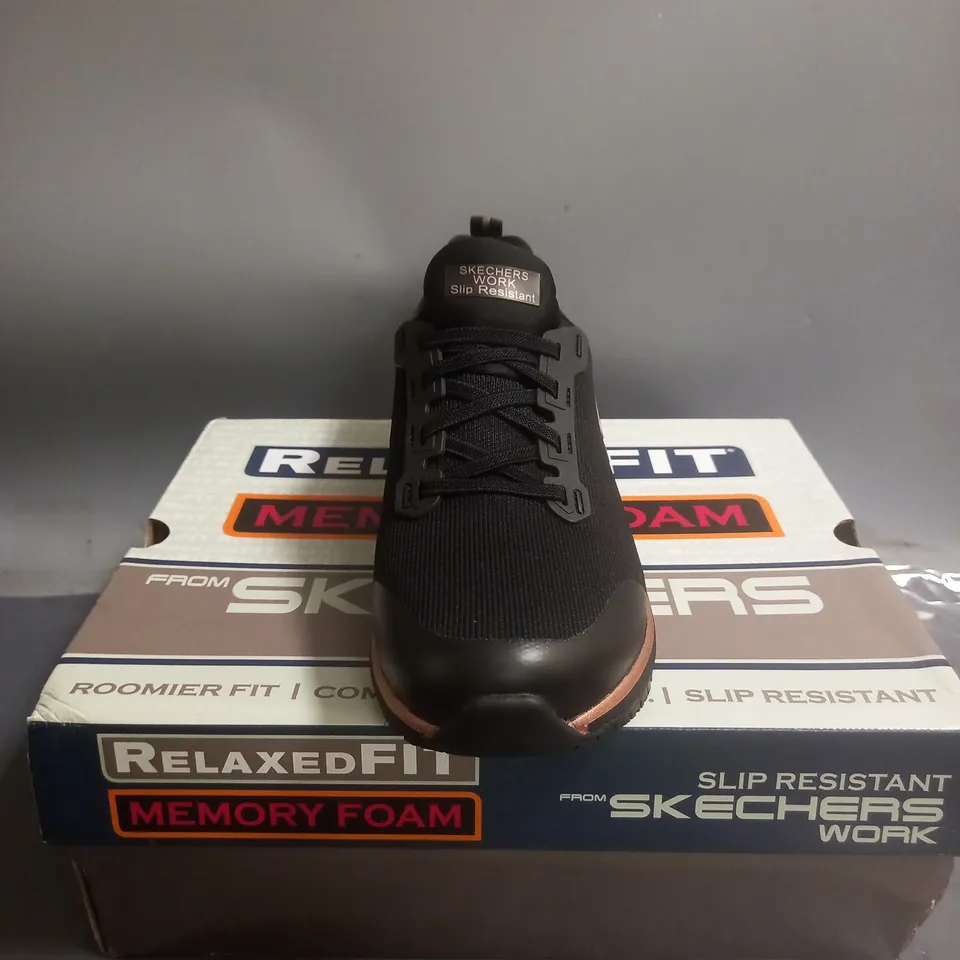 SKECHERS WORK SLIP RESISTANT TRAINERS BLACK SIZE 6