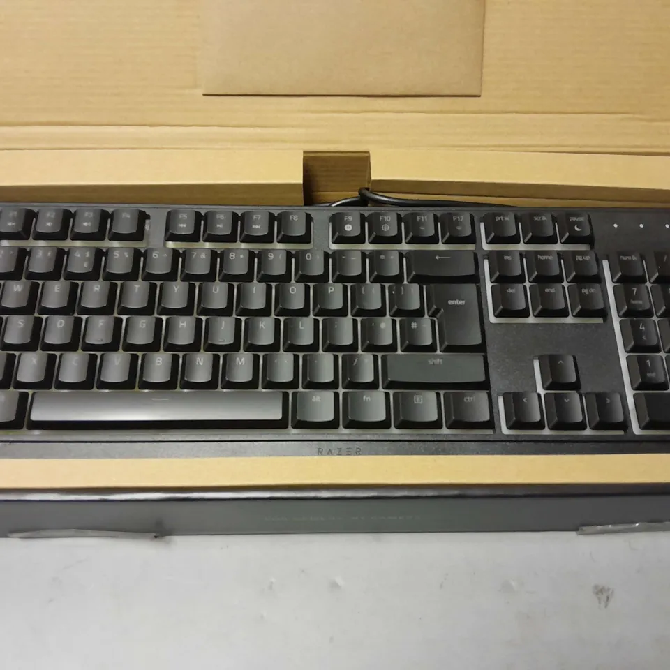 BOXED RAZER ORNATA V3 X LOW PROILE GAMING KEYBOARD