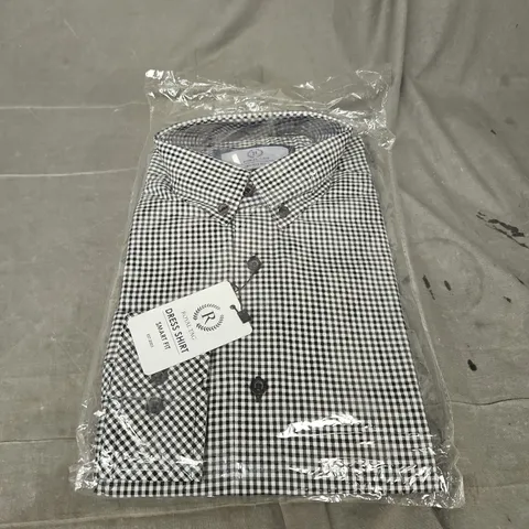 ROYAL TAG SMART FIT BUSINESS CASUAL DRESS SHIRT IN BLACK GINGHAM SIZE 15.5