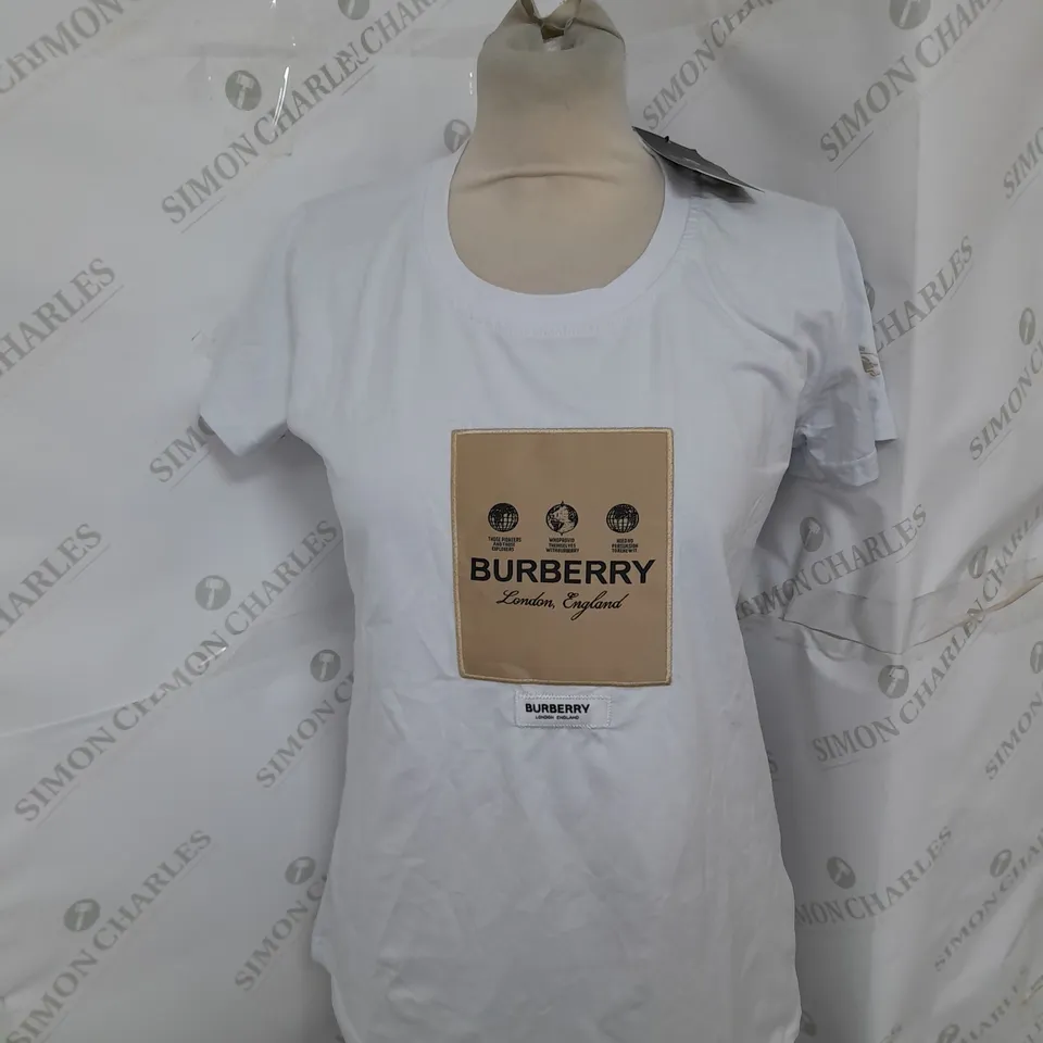 BURBERRY LONDON WOMENS TSHIRT IN PALE SKY BLUE SIZE M