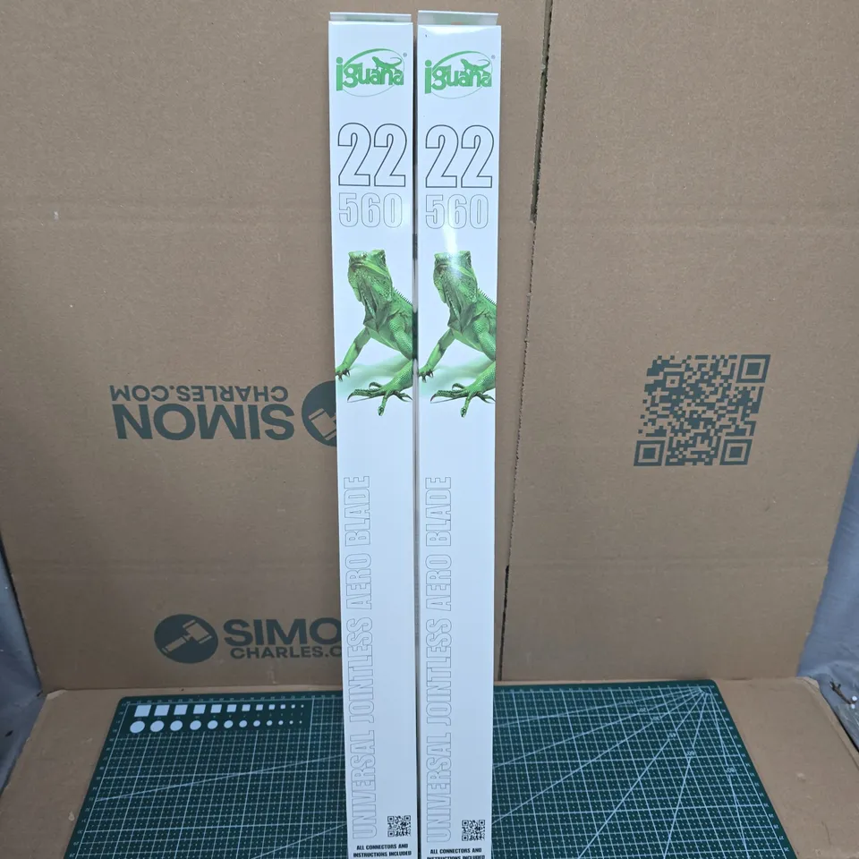 UNIVERSAL 22" FLAT-FRONT WINDSCREEN WIPER BLADES – SET OF 2 (IG22)