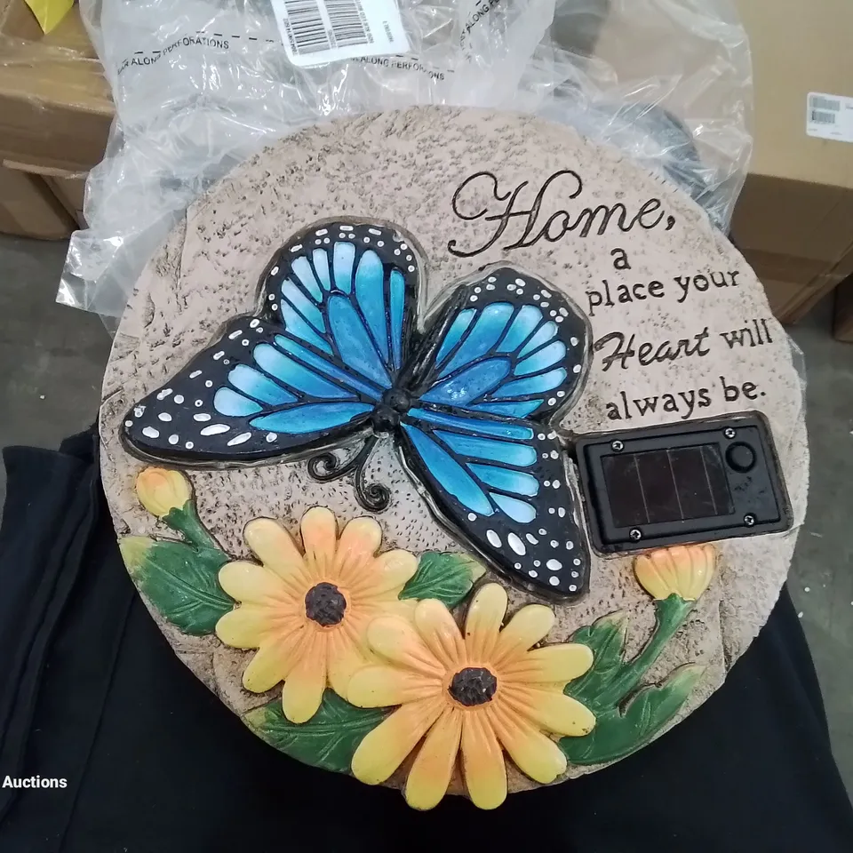 HOME2GARDEN SOLAR LED BUTTERFLY STEPPING STONE