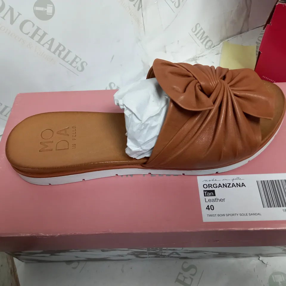 BOXED MODAINPELLE TAN LEATHER SANDALS SIZE 7