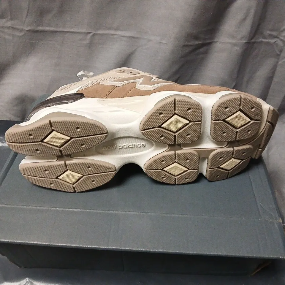 New Balance trainers – beige/tan uk size 8