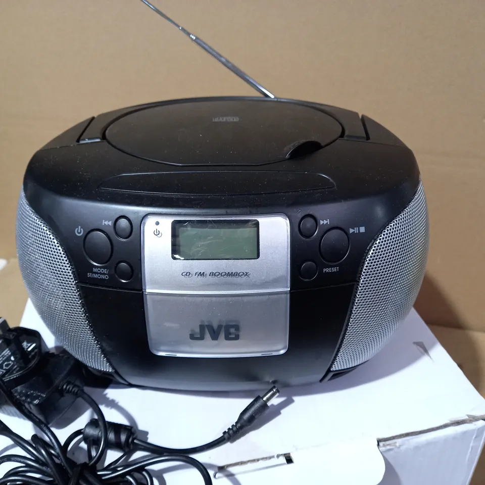 JVC CD FM BOOMBOX RD-D220B