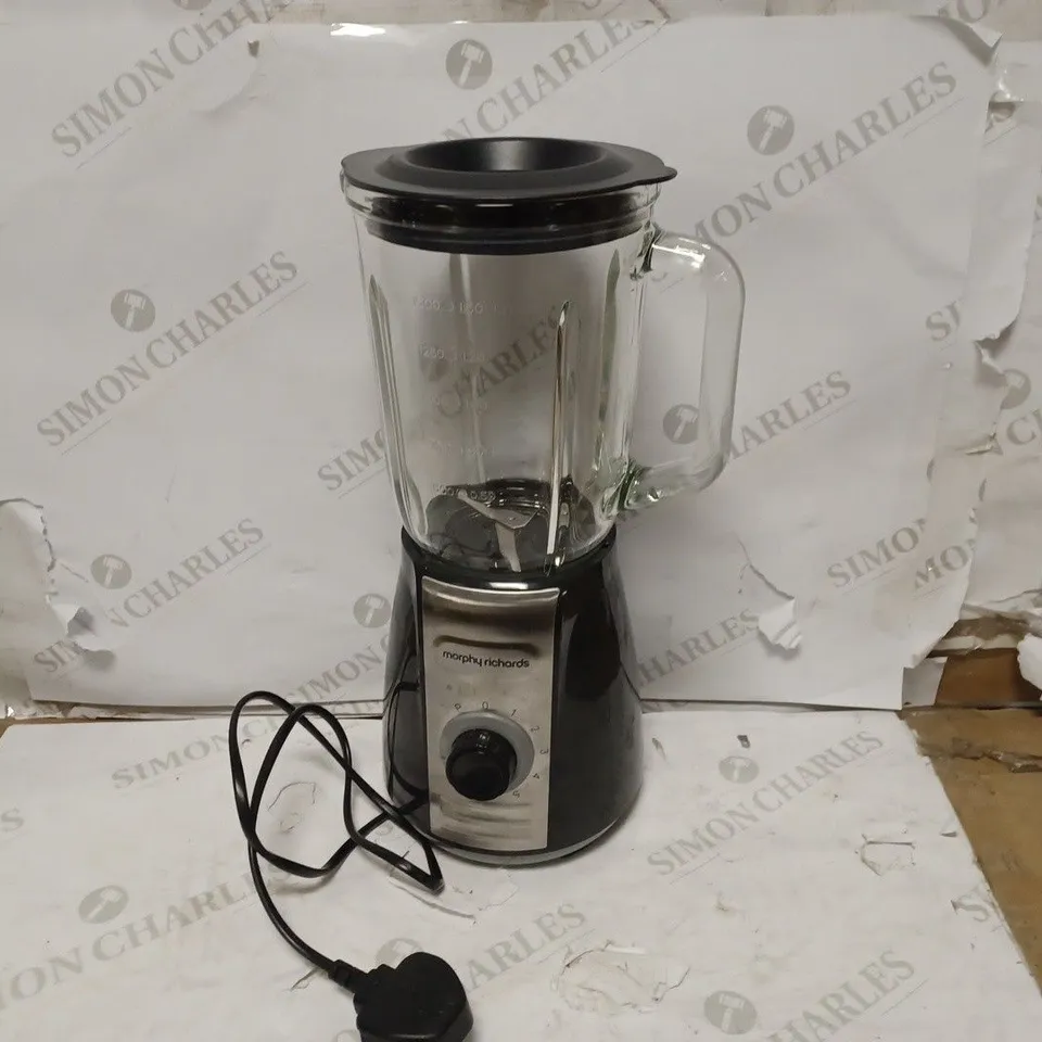 MORPHY RICHARDS TOTAL CONTROL GLASS TABLE BLENDER