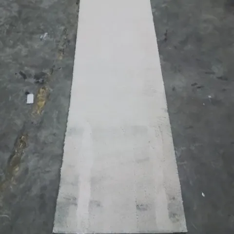 QUALITY DESIGNER AREA RUG - APPROXIMATELY 230X60CM