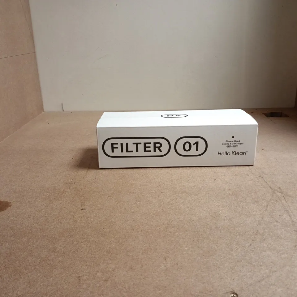 HELLO KLEAN FILTER 01 SHOWER HEAD CASING AND CARTRIDGES BOXED
