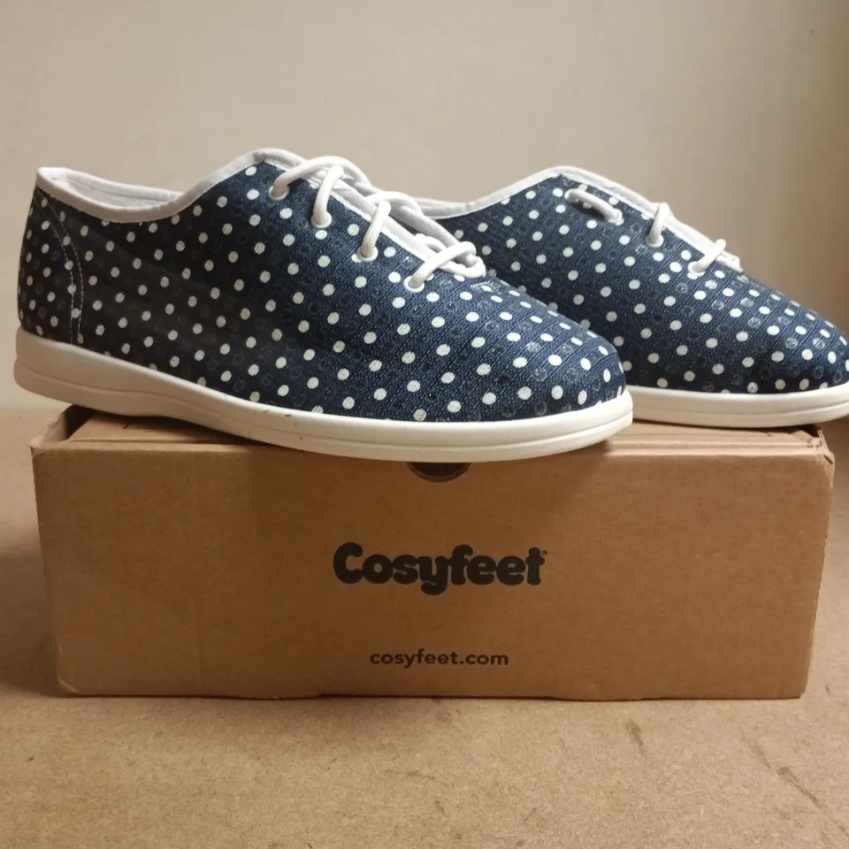 BOXED PAIR OF COSYFEET NAVY POLKA DOT SHOES SIZE UK 7