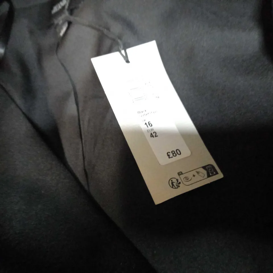 RIVER ISLAND BLACK STATEMENT WOMENS BATWING BLAZER - SIZE 16