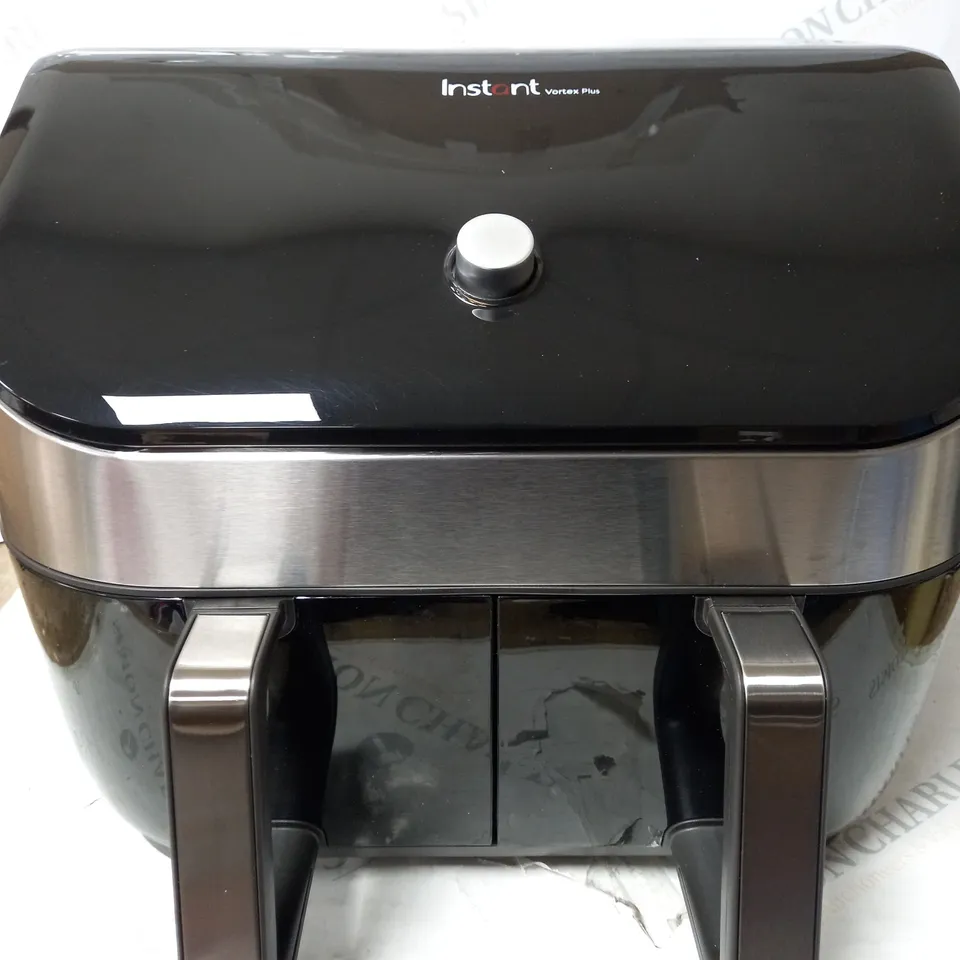 BOXED INSTANT VORTEX 8 IN 1 DUAL AIR FRYER 7.6