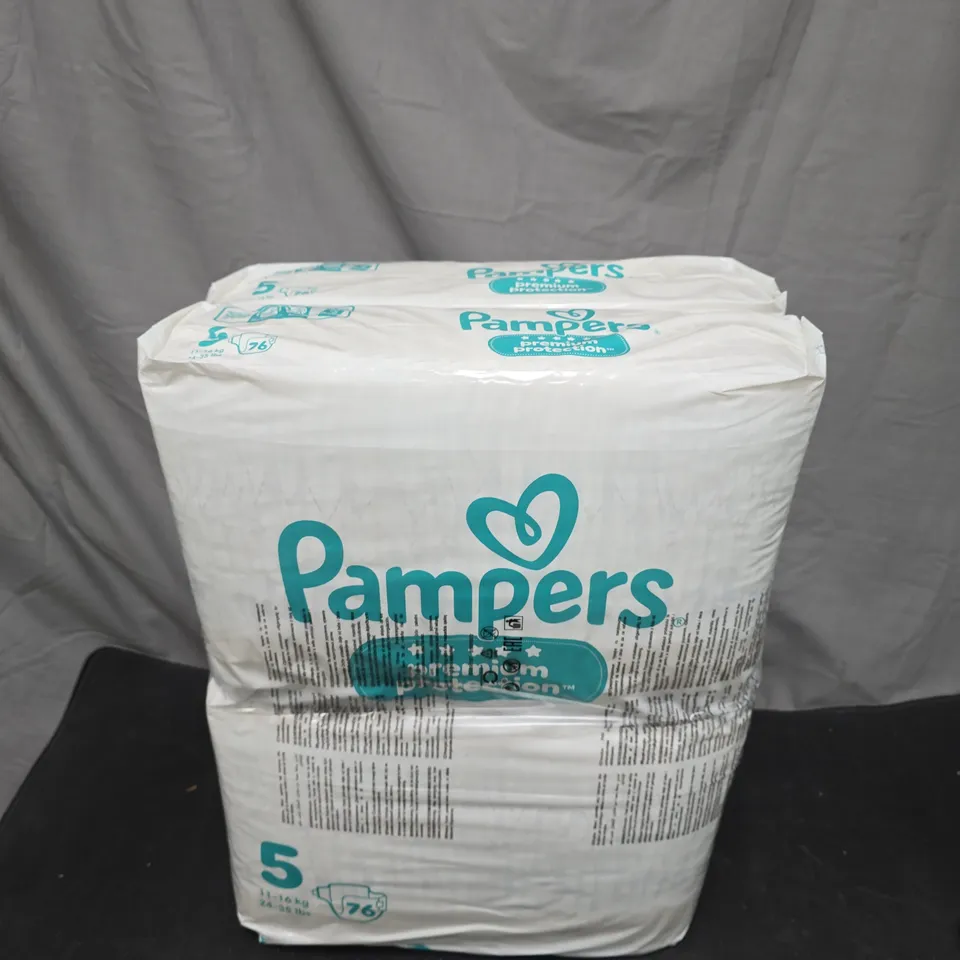 PAMPERS PREMIUM PROTECTION DIAPERS – SIZE 5 2 X 76 NAPPIES