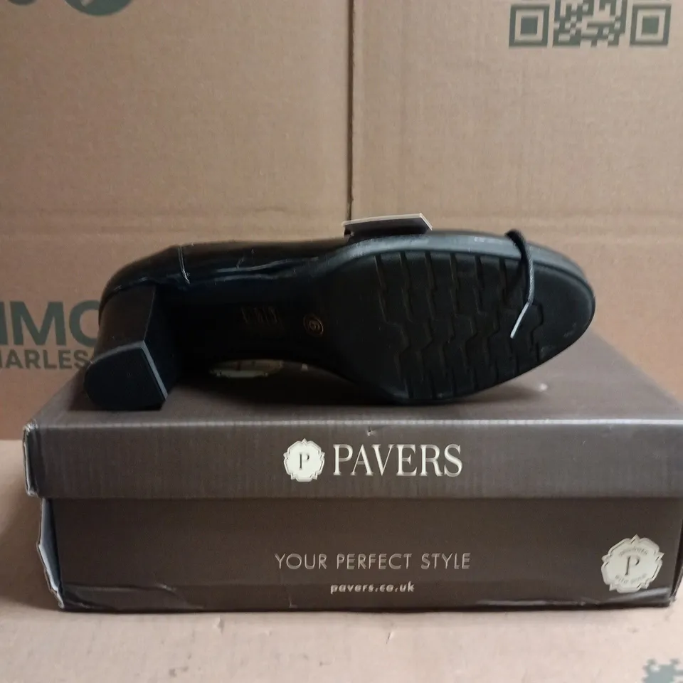 PAVERS BLACK PATENT LEATHER LACE-UP SHOES – UK 6 (EU 39)