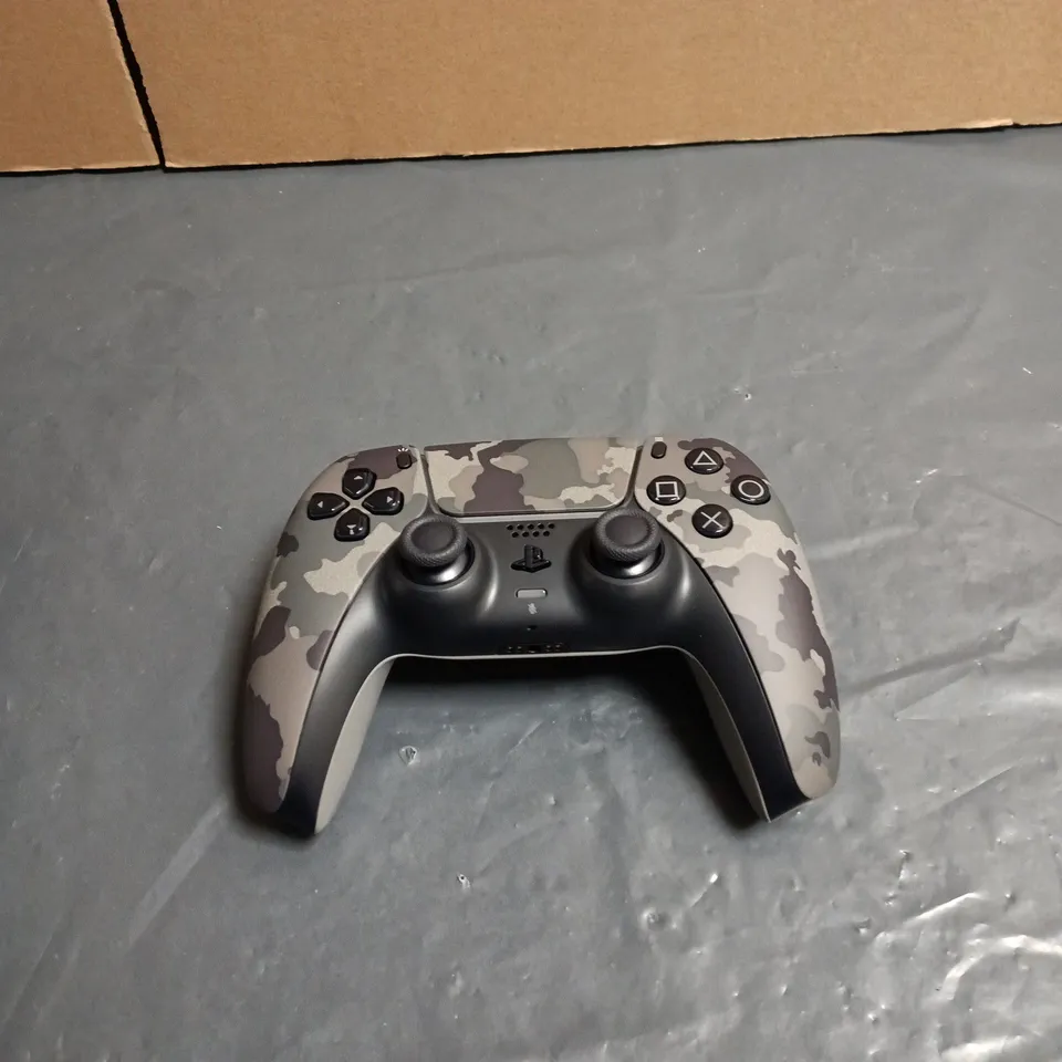 PLAYSTATION DUALSENSE WIRELESS CONTROLLER – CAMOUFLAGE (PS5)