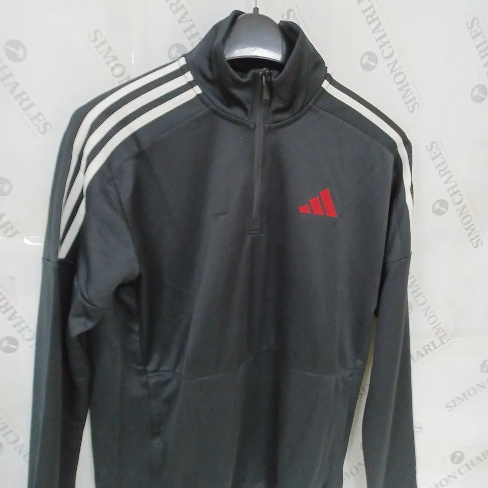 ADIDAS HALF ZIP TECH SHIRT SIZE S