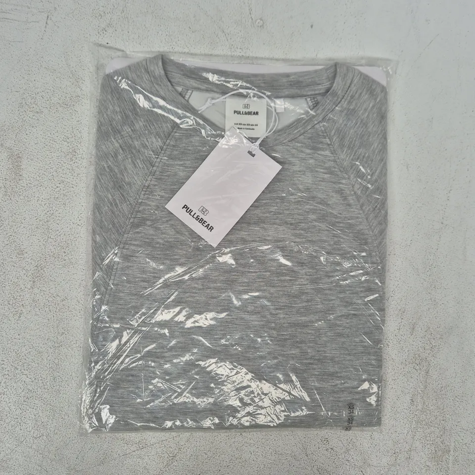 BAGGED PULL & BEAR T-SHIRT IN GREY SIZE XS