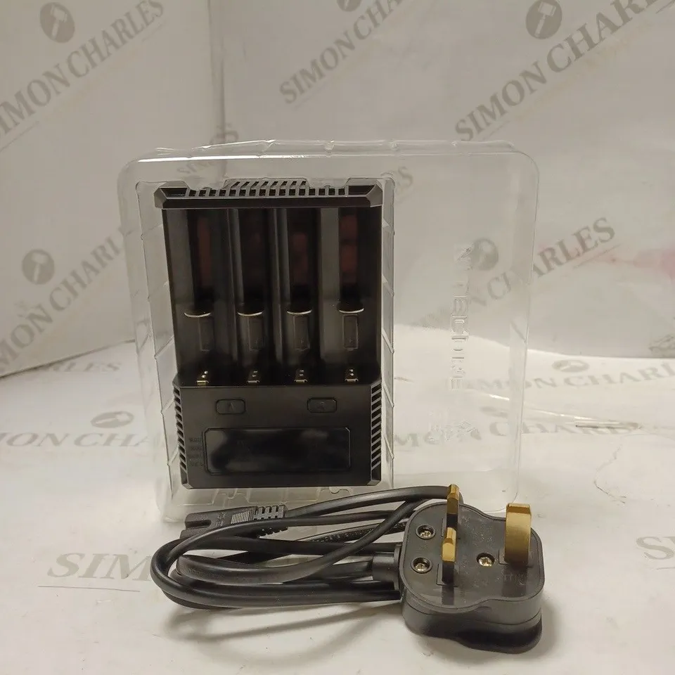 BOXED NITECORE INTELLICHARGER NEW i4.