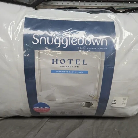 SNUGGLEGOWN HOTEL COLLECTION LUXURIOUS COSY PILLOW 