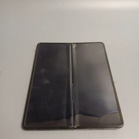 SAMSUNG GALAXY Z FOLD3
