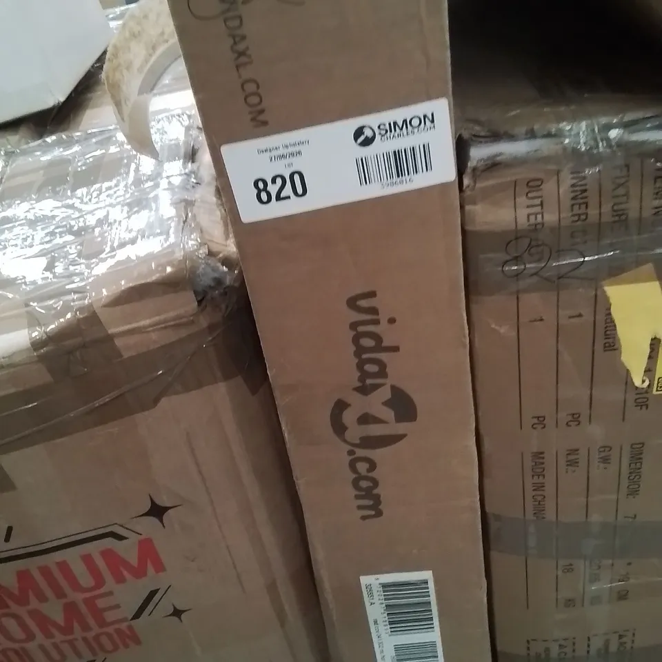 BOXED VIDAXL MDF RADIATOR COVER WHITE 205 CM (1BOX)