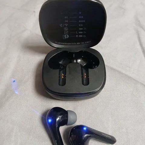 BELKIN SOUNDFORM MOTION TRUE WIRELESS EARPHONES 