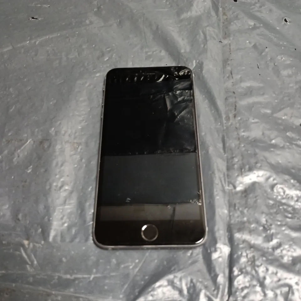 APPLE IPHONE 6S – SILVER – BOXED SMARTPHONE