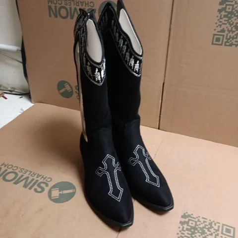 KOI BROKEN CONFESSIONS COWBOY BOOTS - BLACK, UK SIZE 4